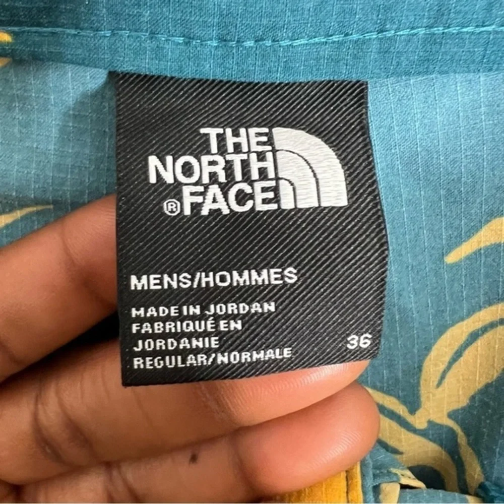 The North Face Men's Shorts Size 36,‎ Unlined